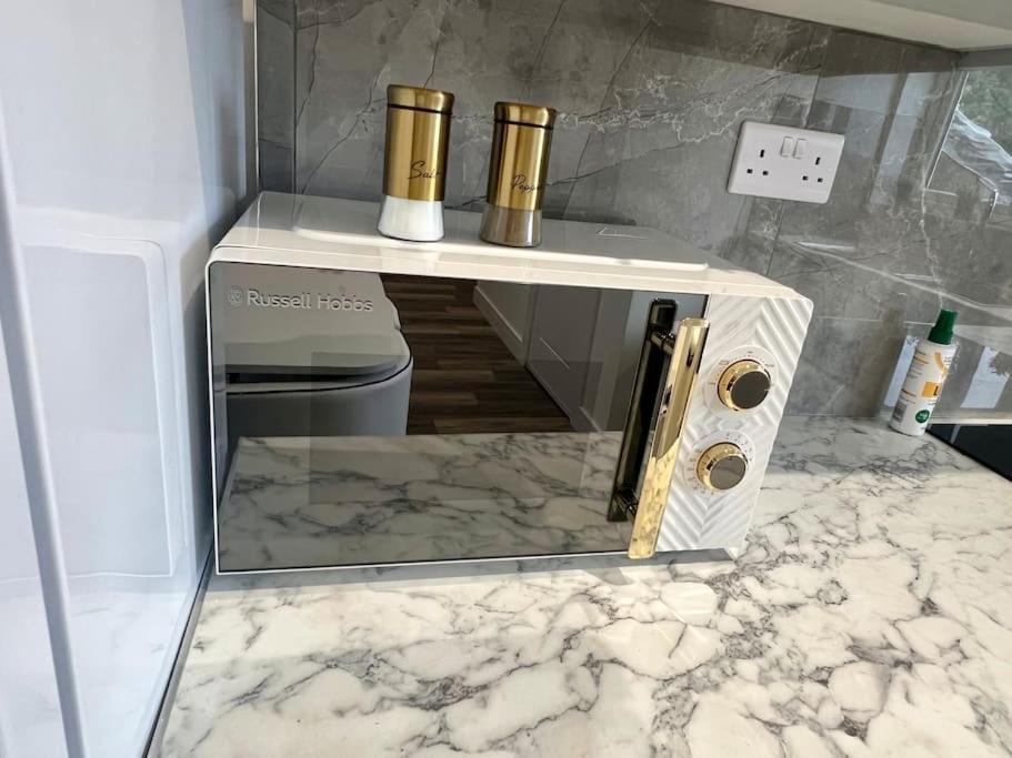 New 2 Bed Preston City Centre Flat - Sleeps 4 Eksteriør billede